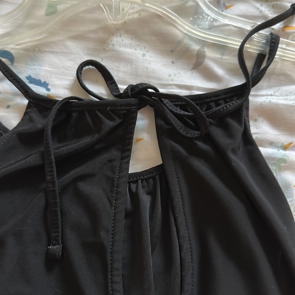 Express brand black silky spaghetti strap tie top with elastic bottom S SMALL LN - Picture 5 of 7